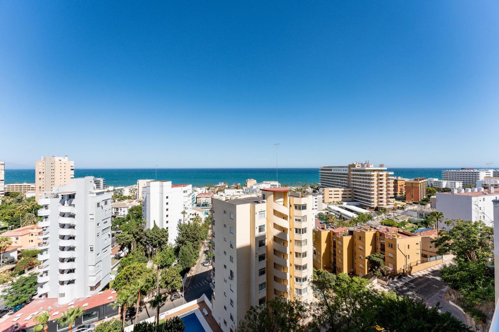 Malagasuite Seaview Babilonia Торремолинос Экстерьер фото